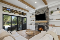 The Onyx Great Room Ceiling with Exposed Beams