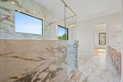 Oversized-Walk-In-Shower-2