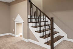 Under The Stair Play Area at Hawthorne Lake