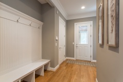 863-Built-in mudroom bench