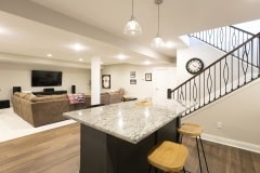 Heartland-Reserve-Lower-Level-Stairs