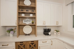 vCincincinnati Custom home walk-in pantry with white oak custom built-ins