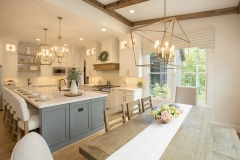 Cincincinnati Custom home kitchen