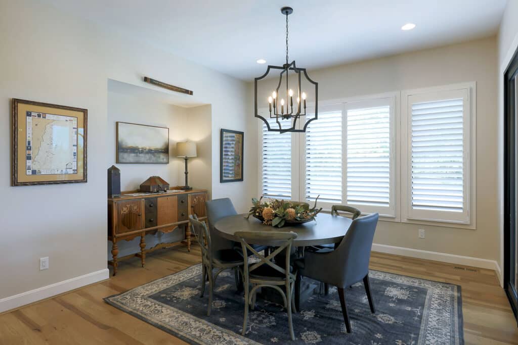 Custom Niche in Dining Area for Heirloom