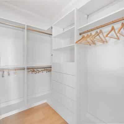 Custom California Closets at Oxford Farmhouse