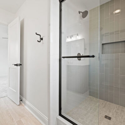 kids bath and bedroom